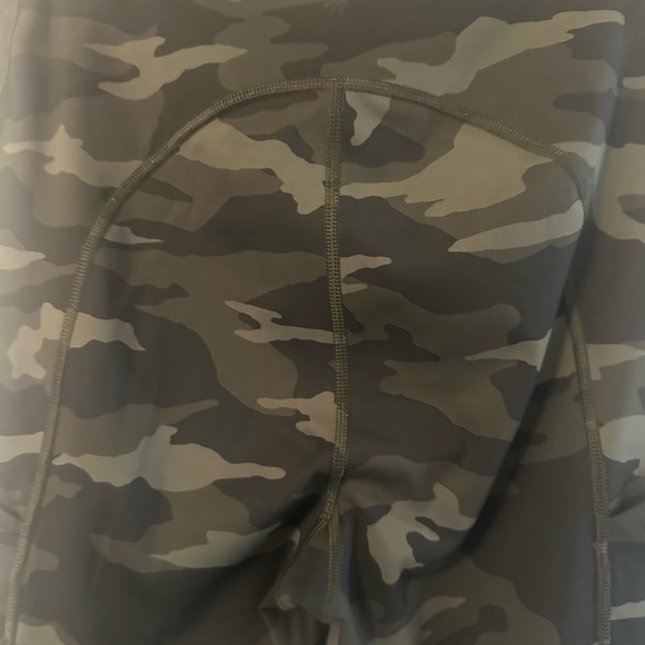 Athleta leggings - Picture 3 of 3